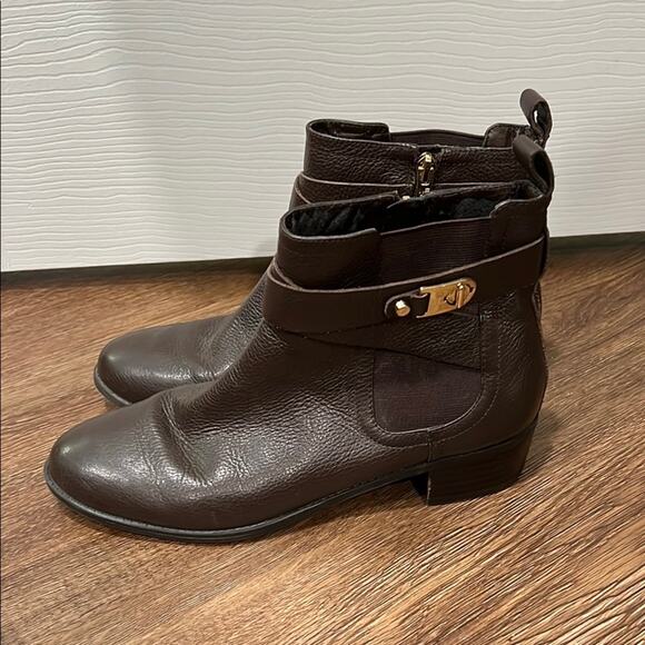 Isaac Mizrahi Brown Ankle Boots with Sleek Design - Picture 5 of 13